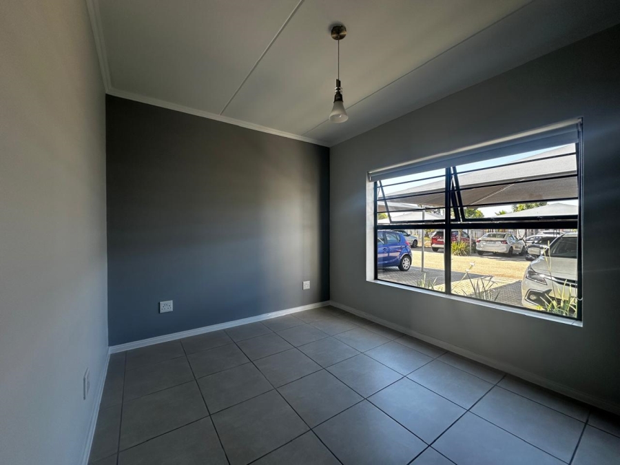 To Let 3 Bedroom Property for Rent in Sandown Western Cape